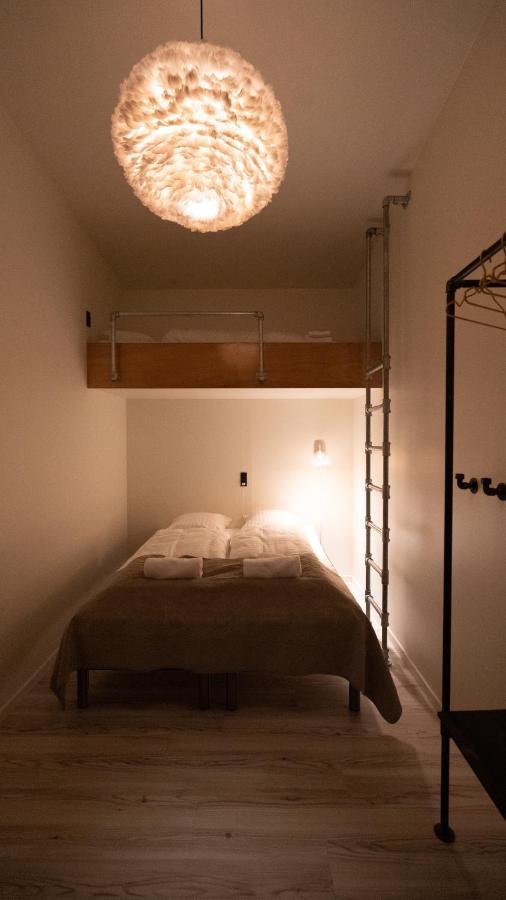 Broncks Apartment 1 - Modern 2-Bedroom In The Heart Of Τόρσχαβν Εξωτερικό φωτογραφία